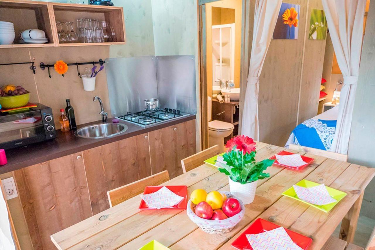 Vacanceselect Premium Lodge Polari Rovinj Eksteriør bilde